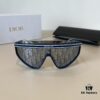 6931abcdccd8ab3d7afa0240 DIOR DiorClub M2 Sunglasses, Same Style as Worn by Liu Yuxin and Yang Caiyu