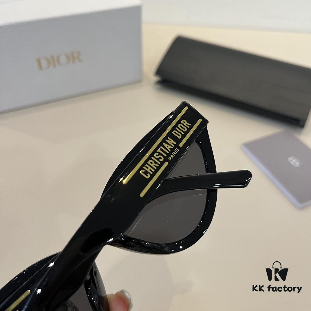 Dior Cat-Eye Sunglasses, Blogger's Same Style Dior Shades