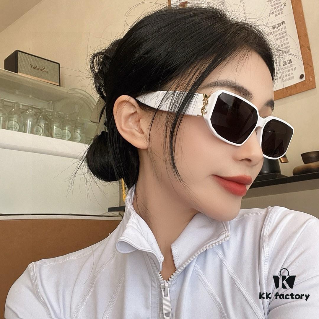 6931abe2ccd8ab3d7afa0391 YSL Saint Laurent Women's Cat-Eye Fashion Sports Blue Light Blocking Sunglasses
