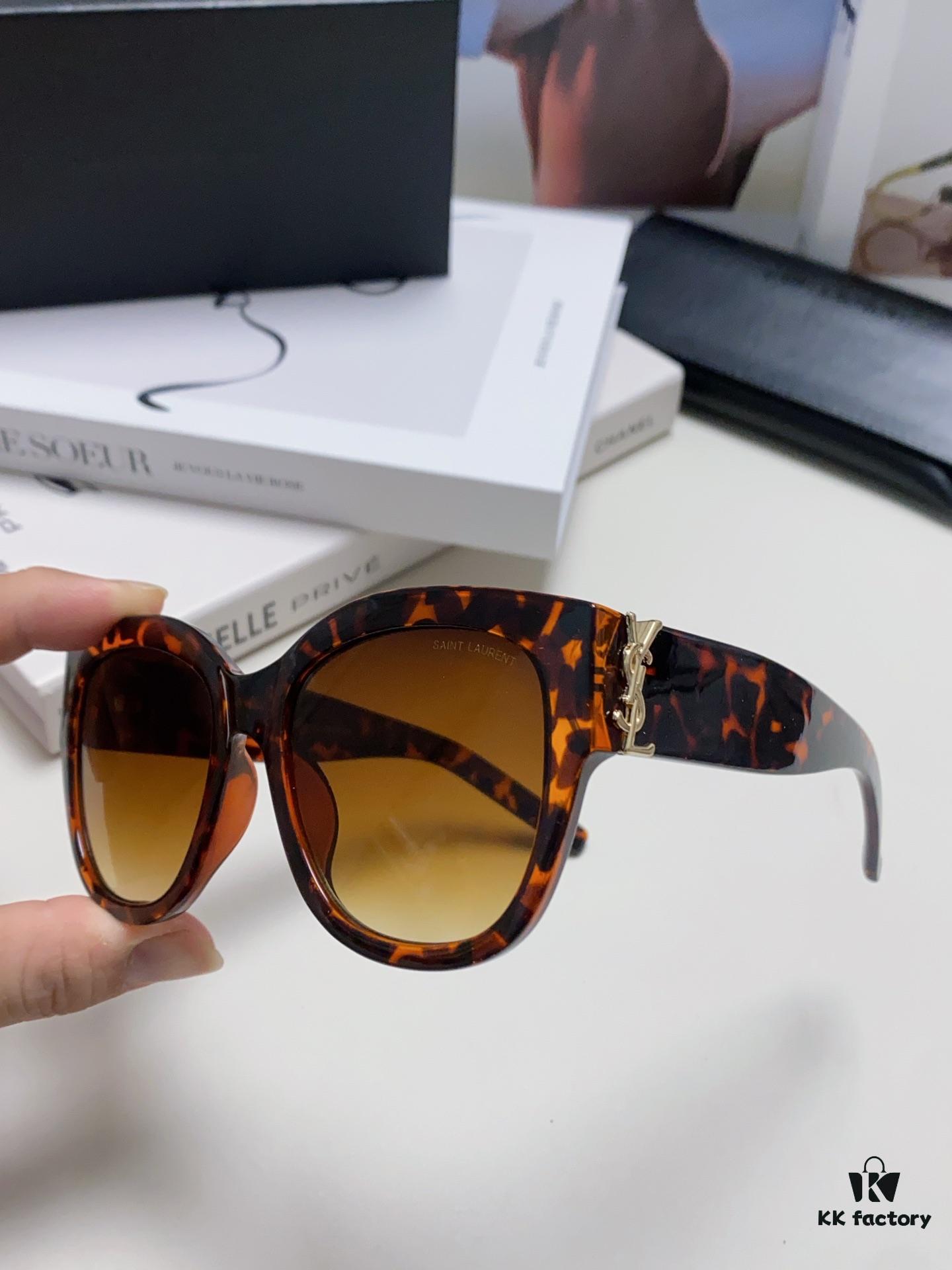 6931abe8ccd8ab3d7afa03e8 YSL Saint Laurent Unmissable Item, Faithful to Original Color, Visible Quality Difference, SL M95 Eyeglasses Sunglasses