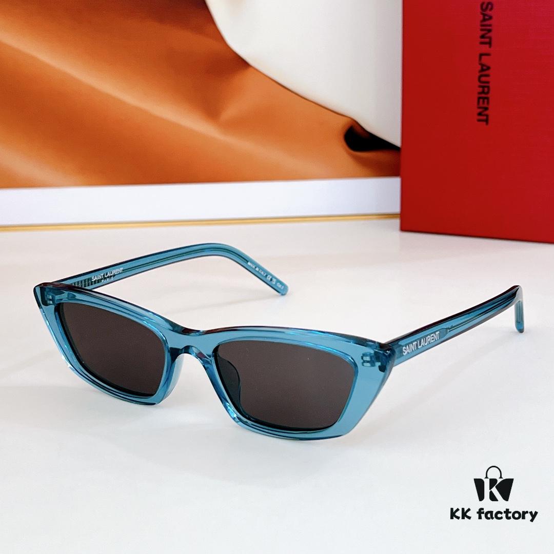 125 Saint Laurent MOD: SL277 Size: 52 □ 18-145