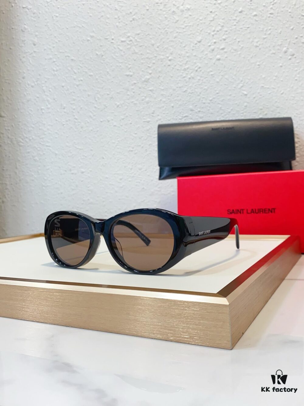 130 SAINT LAURENT YSL-SL736 Oval Frame Nylon Lens Sunglasses with Engraved Temples