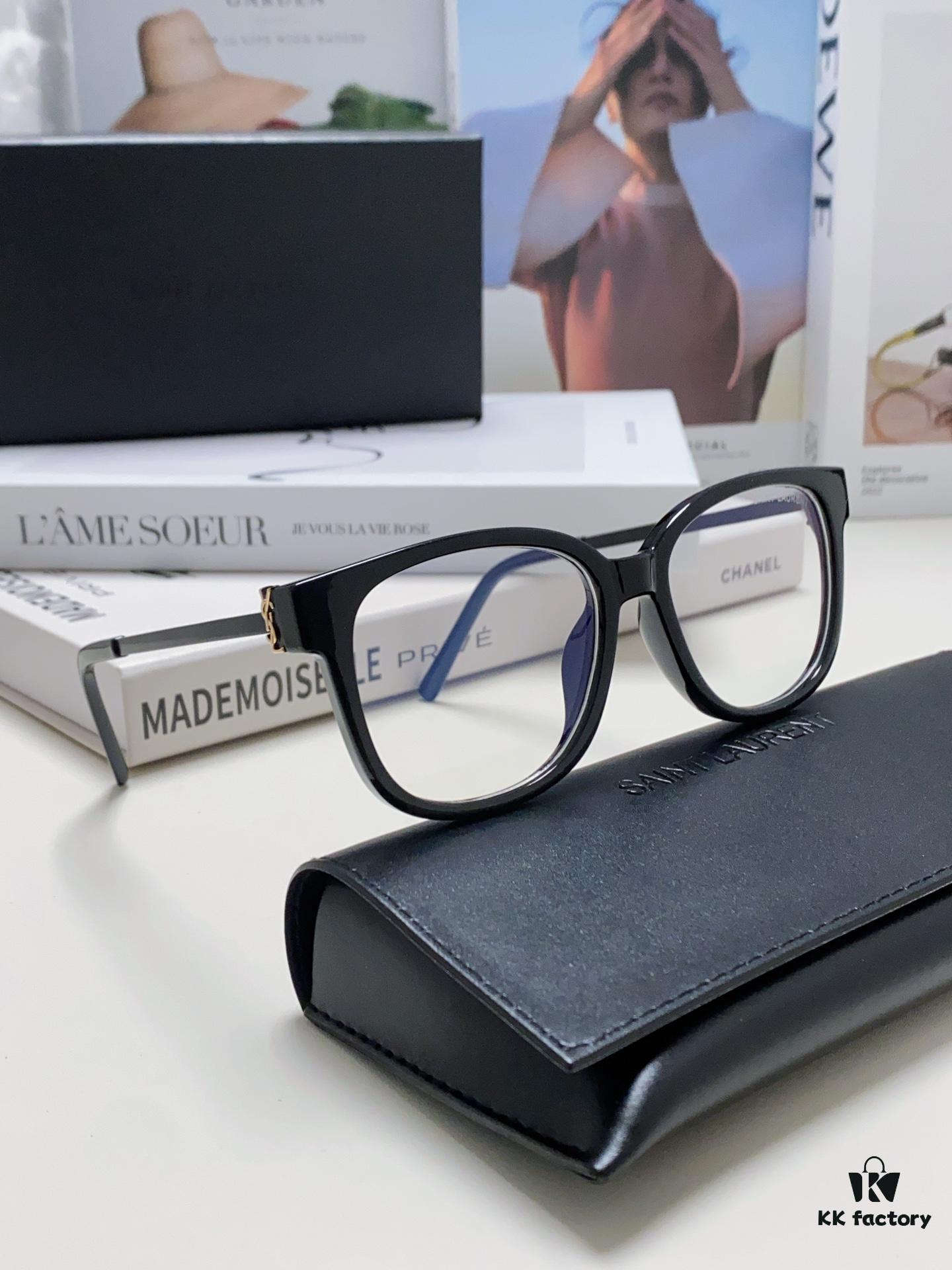 6931ac1bccd8ab3d7afa06db SAINT LAURENT SL M480 Capsule Collection Eyewear – Minimalist Elegance with Interlocking 'YSL' Logo