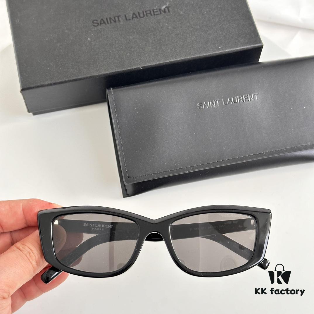 6931ac24ccd8ab3d7afa076d SAINT LAURENT YSL SL 658 Small Frame Style Popularized by Western Instagram Influencers