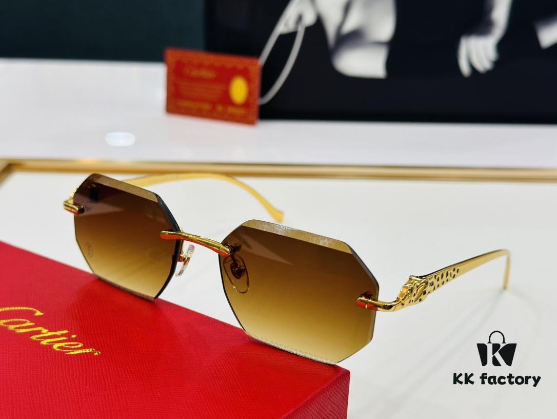 6931ac6eccd8ab3d7afa0bfd Cartier CT0524S Size: 56□17-130 Fashion Casual Sunglasses