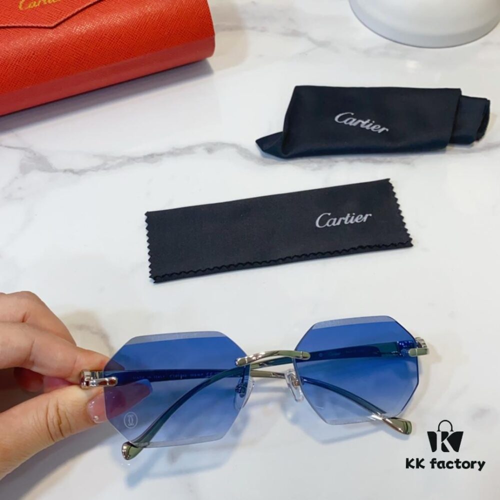 6931ac73ccd8ab3d7afa0c43 Cartier MOD: 0524 Size: 56□17 130 Sunglasses