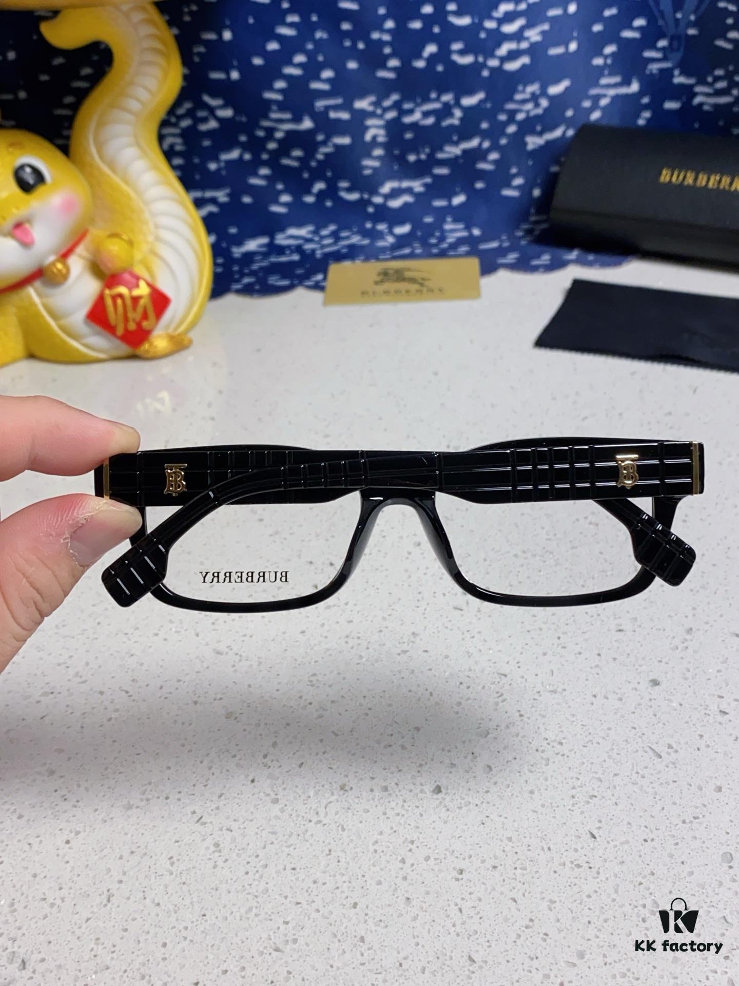 6931acd4ccd8ab3d7afa120c Burberry 2025 New Arrival High-Aesthetic Women's Eyeglass Frame, Large Frame Prescription-Compatible, Blue Light Blocking, Non-Powered Glasses for Daily Wear, Slimming Effect