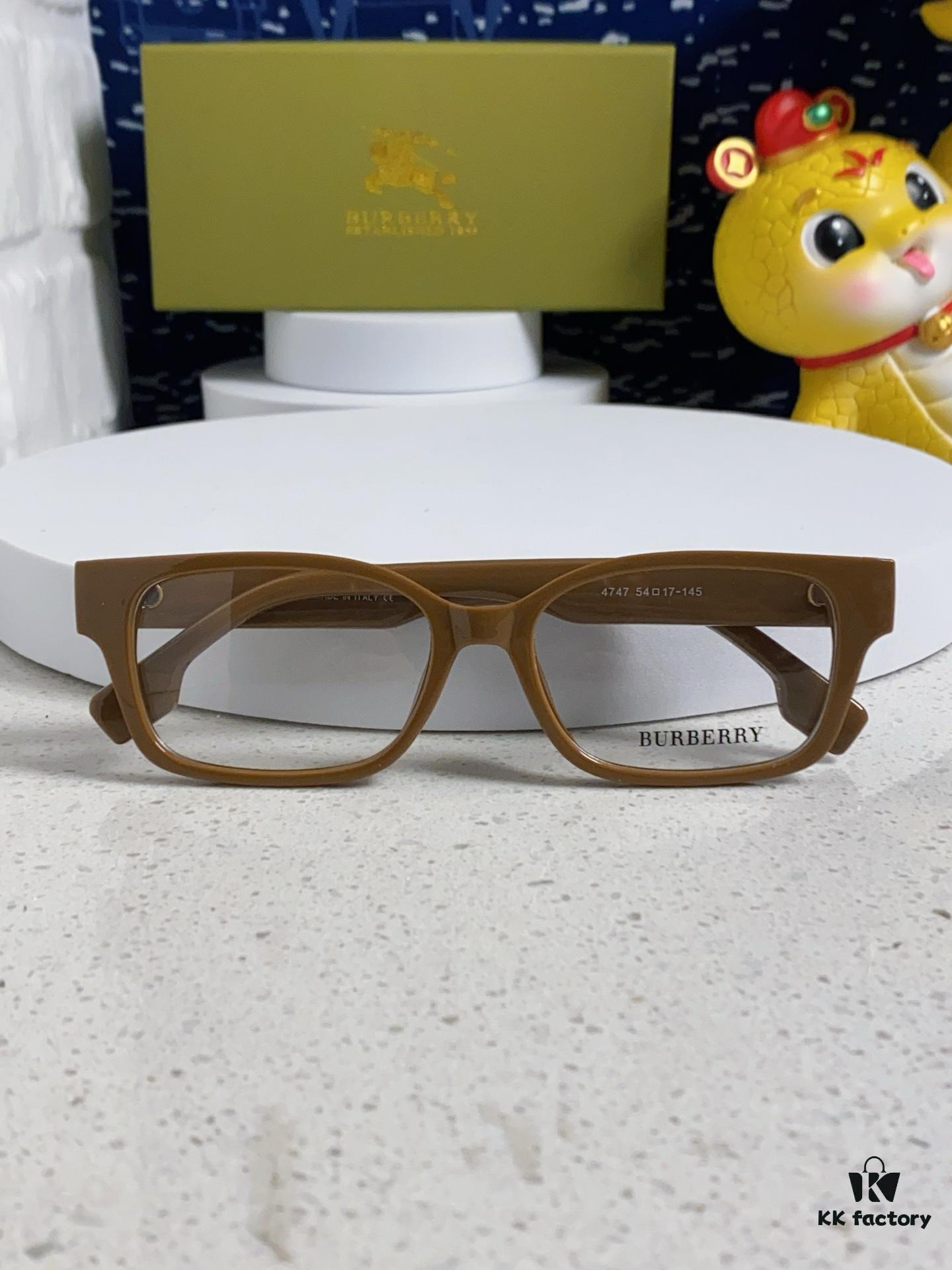 6931acd6ccd8ab3d7afa1226 Burberry 2025 New Arrival High-Aesthetic Eyeglass Frame for Women, Large Frame Prescription-Compatible Clear Lens Glasses, Blue Light Blocking, Non-Powered Frame, Slimming Effect, Everyday Wear