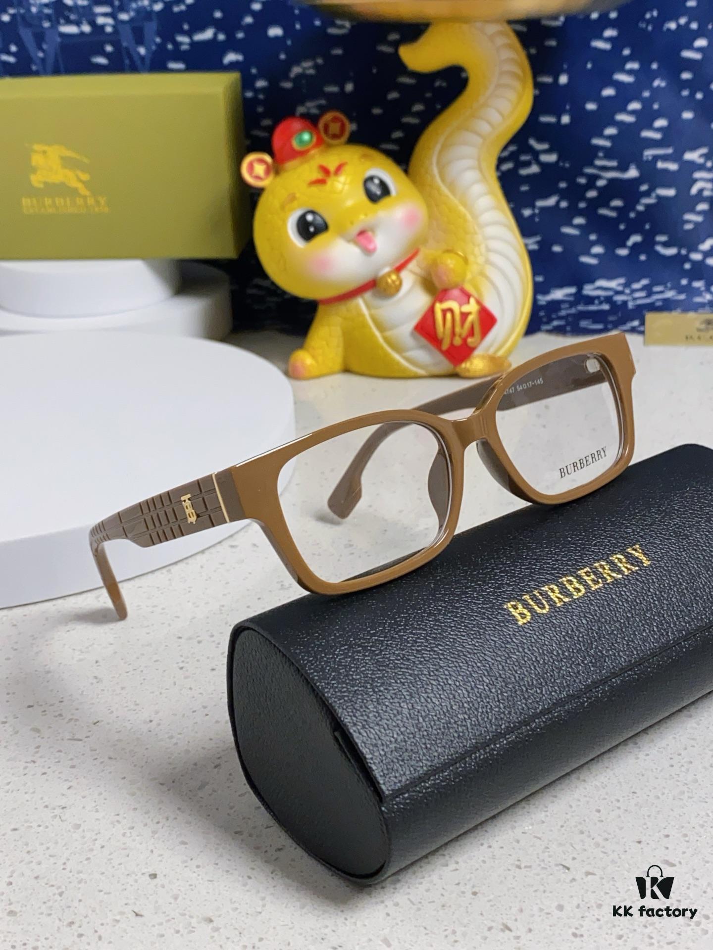6931acd6ccd8ab3d7afa1227 Burberry 2025 New Arrival High-Aesthetic Eyeglass Frame for Women, Large Frame Prescription-Compatible Clear Lens Glasses, Blue Light Blocking, Non-Powered Frame, Slimming Effect, Everyday Wear