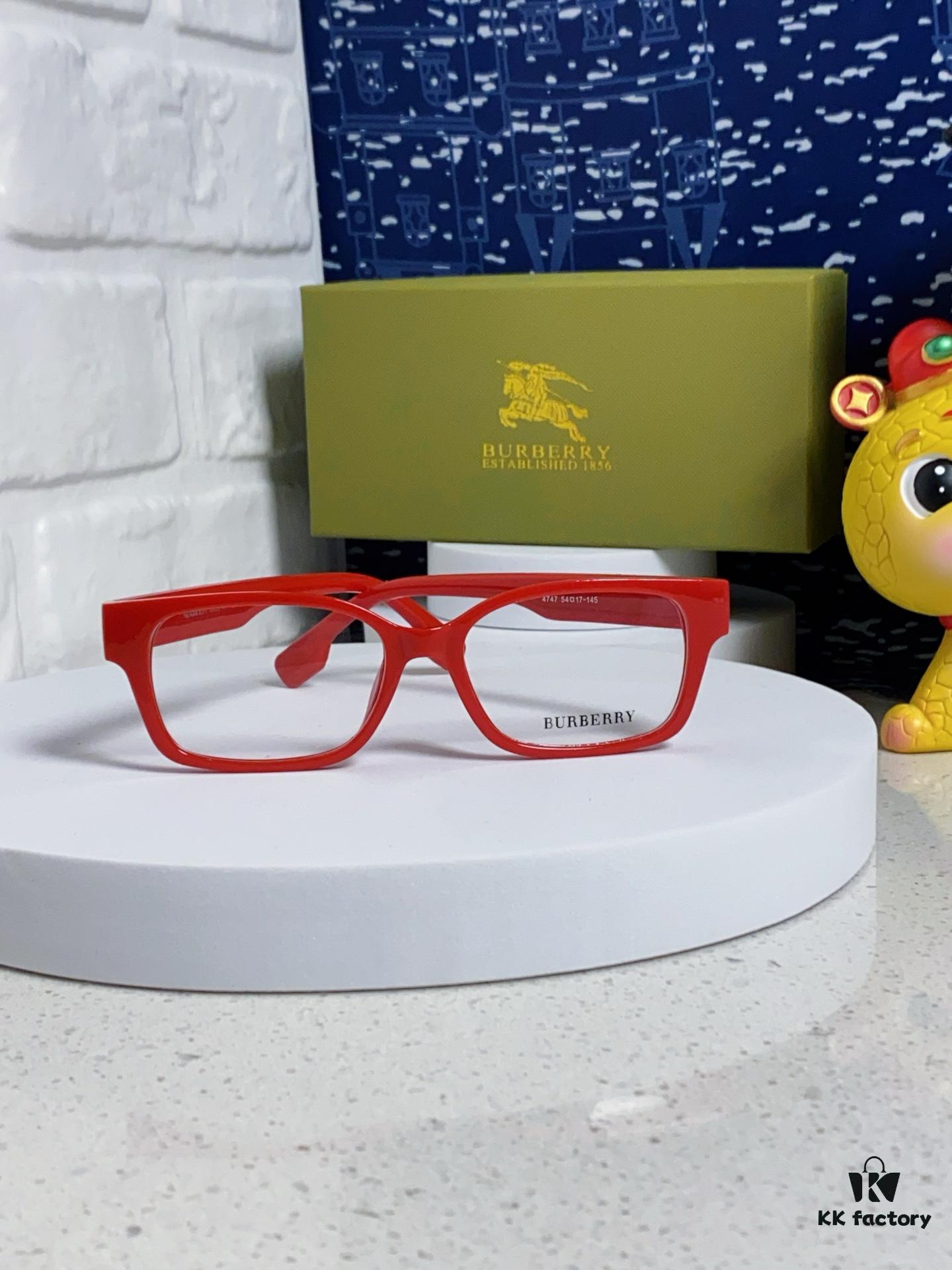 6931acd7ccd8ab3d7afa1233 Burberry 2025 New Arrival High-Beauty Eyeglass Frame for Women, Large Frame Prescription-Compatible Glasses, Blue Light Blocking, Non-Powered Lens, Slimming Effect