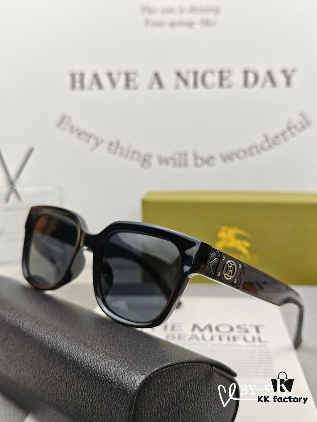 Burberry - Polarized Sunglasses with TR Frame and PL Lens