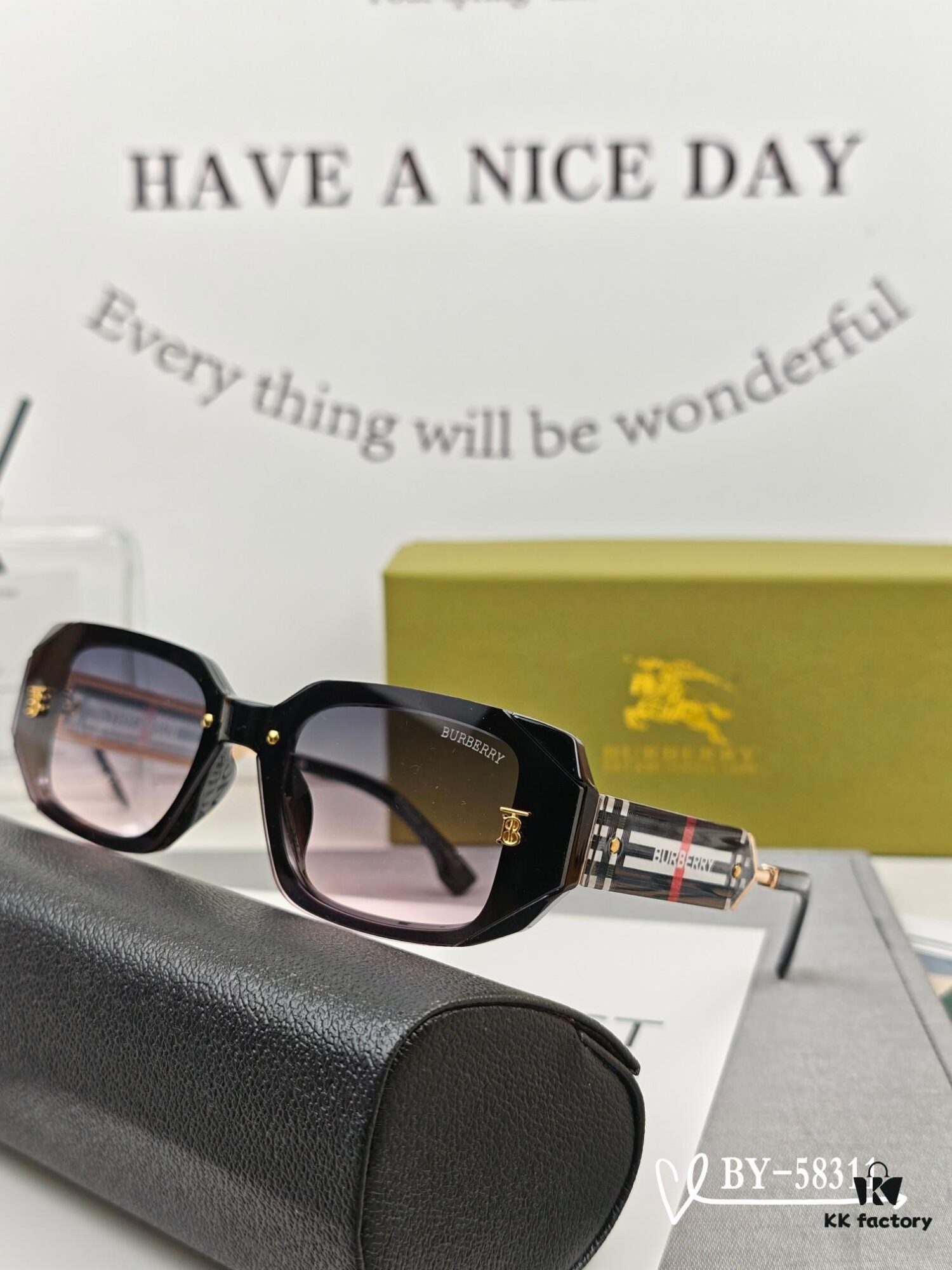 Burberry | Polarized Sunglasses with TR Frame, Lightweight and Comfortable, Model: 58311