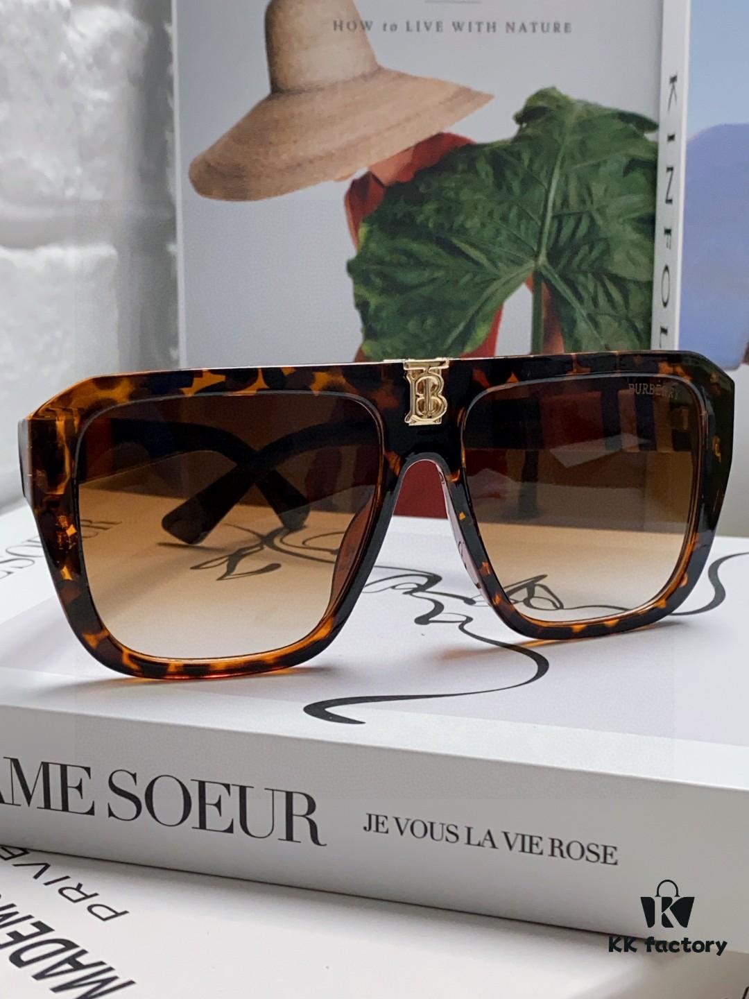 6931ace7ccd8ab3d7afa12fb Burberry 2024 Influencer Favorite Unisex Fashion Sunglasses, Large Frame UV Protection Sun Glasses for Women and Men, Ideal for Driving and Daily Wear