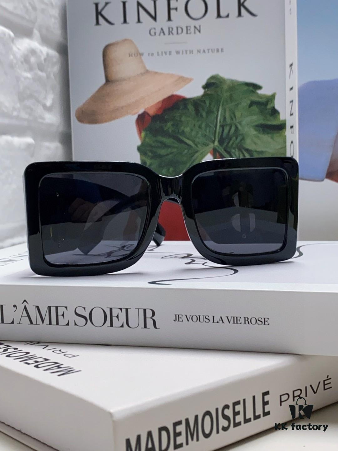 6931ad08ccd8ab3d7afa14f3 Burberry BE4406U Oversized Women's Sunglasses with B Logo 2024 New Arrival
