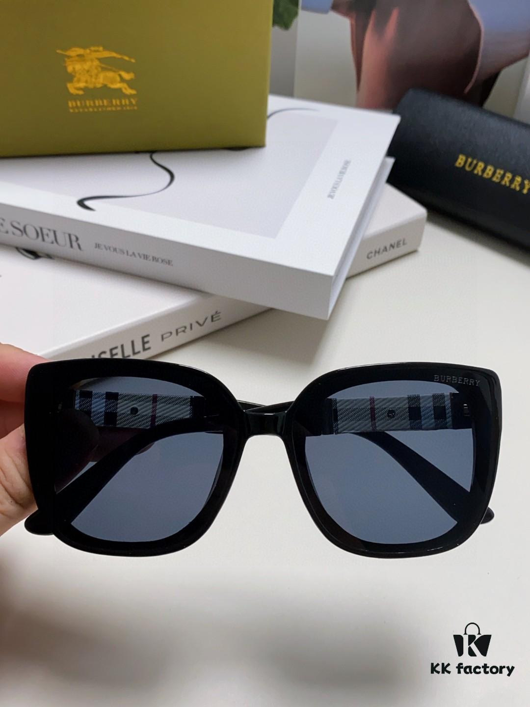 6931ad11ccd8ab3d7afa1576 Burberry 2024 New Korean-Style Oversized Wide-Leg Designer Sunglasses, Unisex Celebrity-Inspired Slimming Aviator Shades with Horse Logo and Classic Plaid Pattern