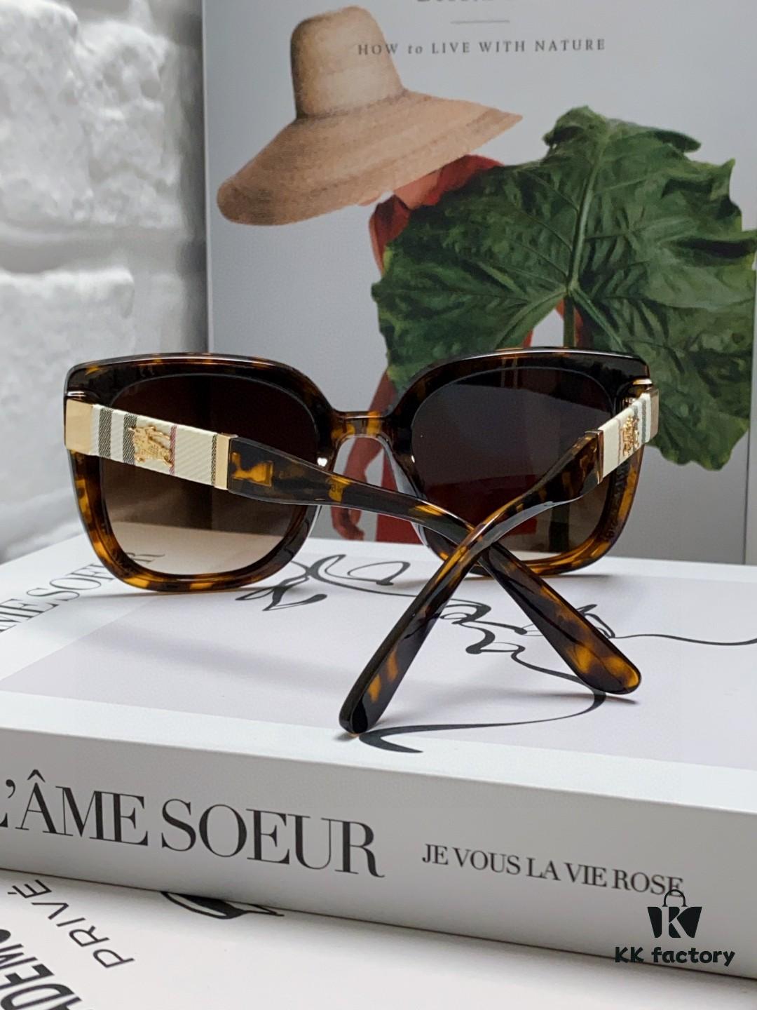 6931ad11ccd8ab3d7afa157f Burberry 2024 New Korean-Style Oversized Wide-Leg Stylish Fast Fashion Nobility Unisex Sunglasses, Slimming Trendy Sun Glasses with Horse Logo and Classic Plaid Design