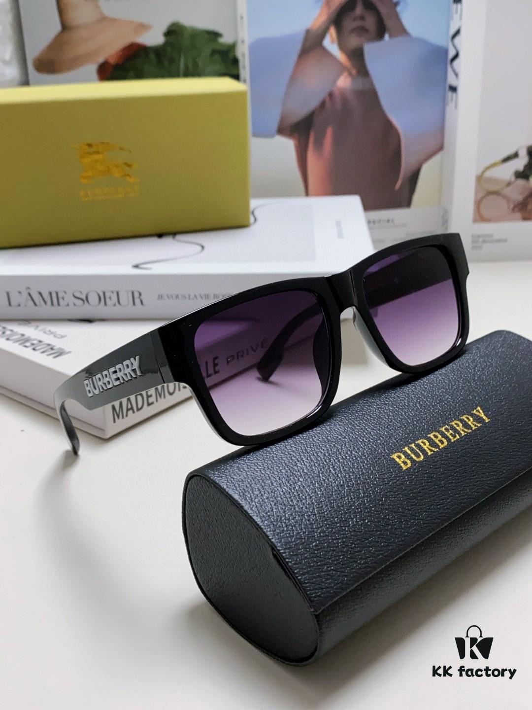 6931ad16ccd8ab3d7afa15c0 NEW BURBERRY