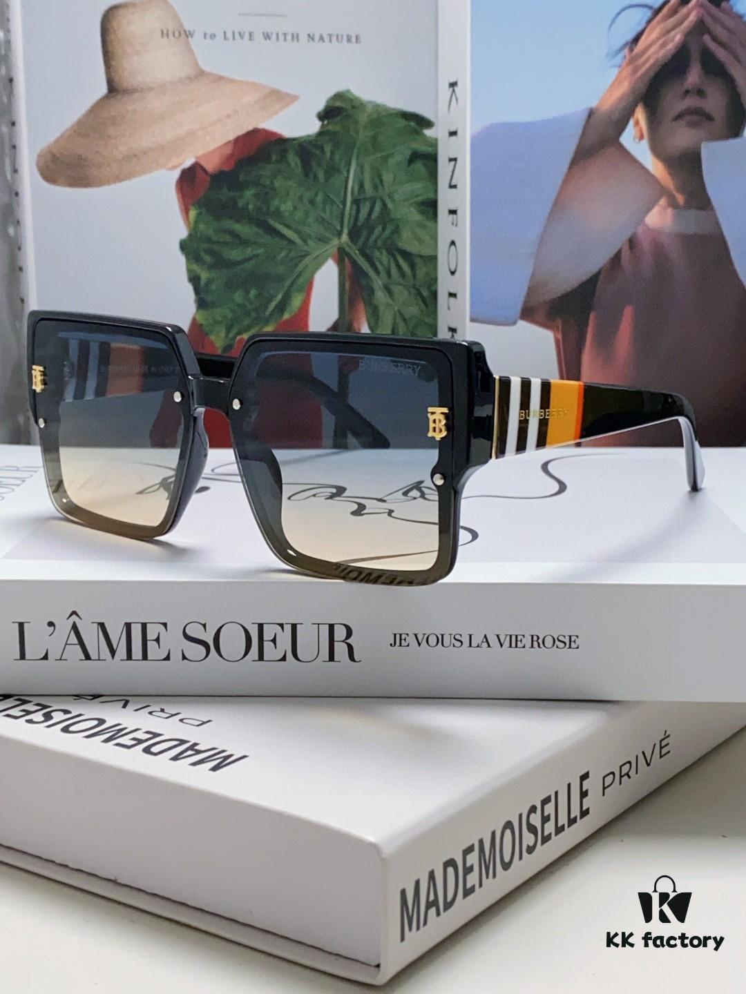 6931ad1accd8ab3d7afa15fd Burberry 2024 New Arrival Women's Sunglasses, Trendy Oversized Frame for Large Faces, Slimming UV-Protective Sunglasses with Premium Aesthetic, Instagram-Worthy Ladies' Eyewear