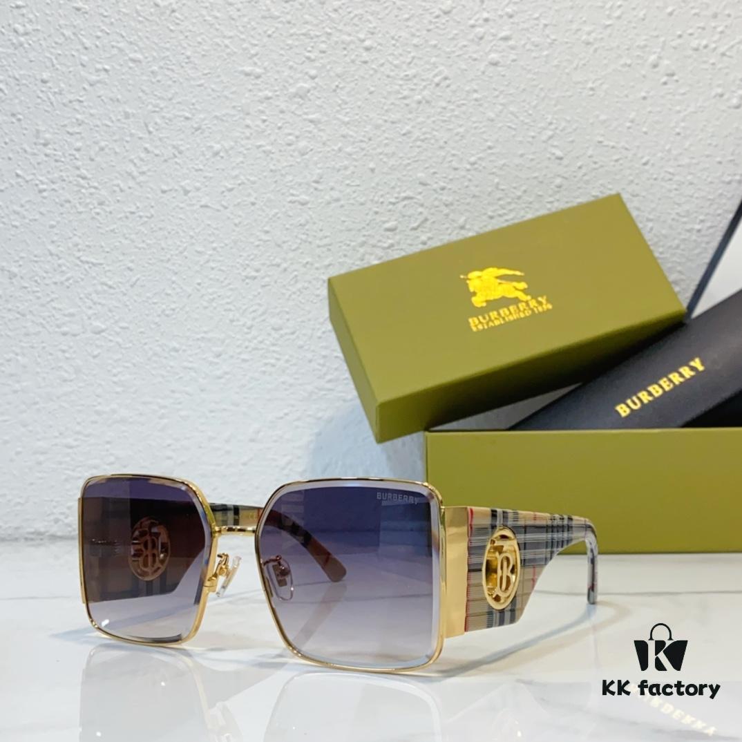 140 BURBERRY BE6008 Sunglasses