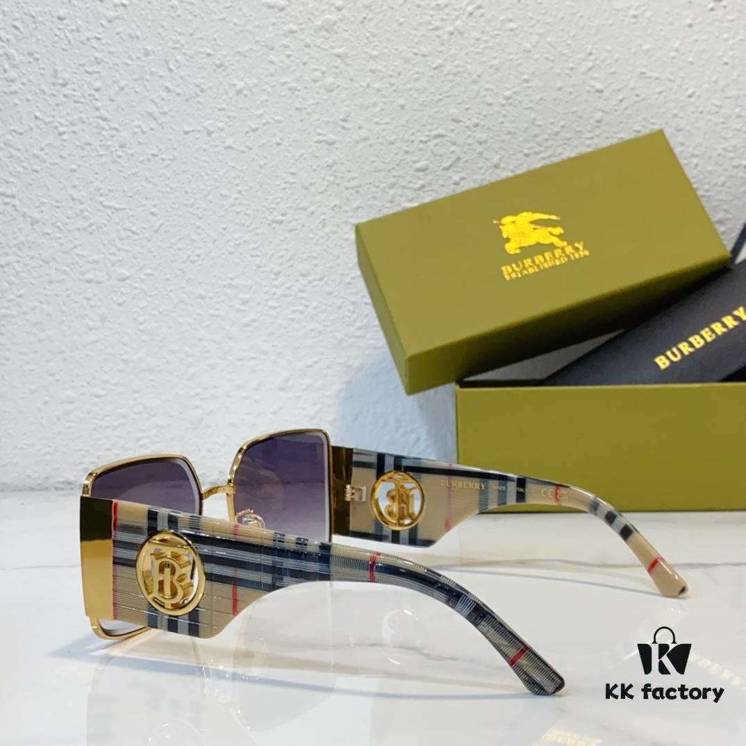 140 BURBERRY BE6008 Sunglasses