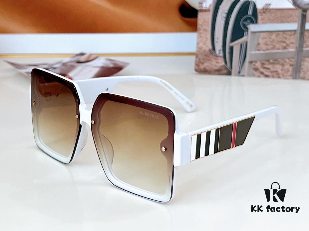 140 BURBERRY BE5381U Sunglasses