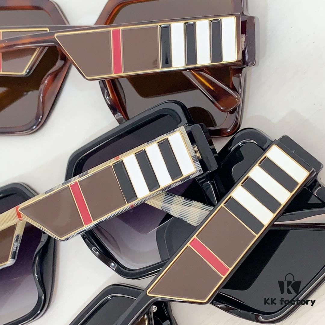 140 BURBERRY Burberry Model: BE5381U 🍁🍁🍁 Size: 55-18-145 Eyeglasses Sunglasses