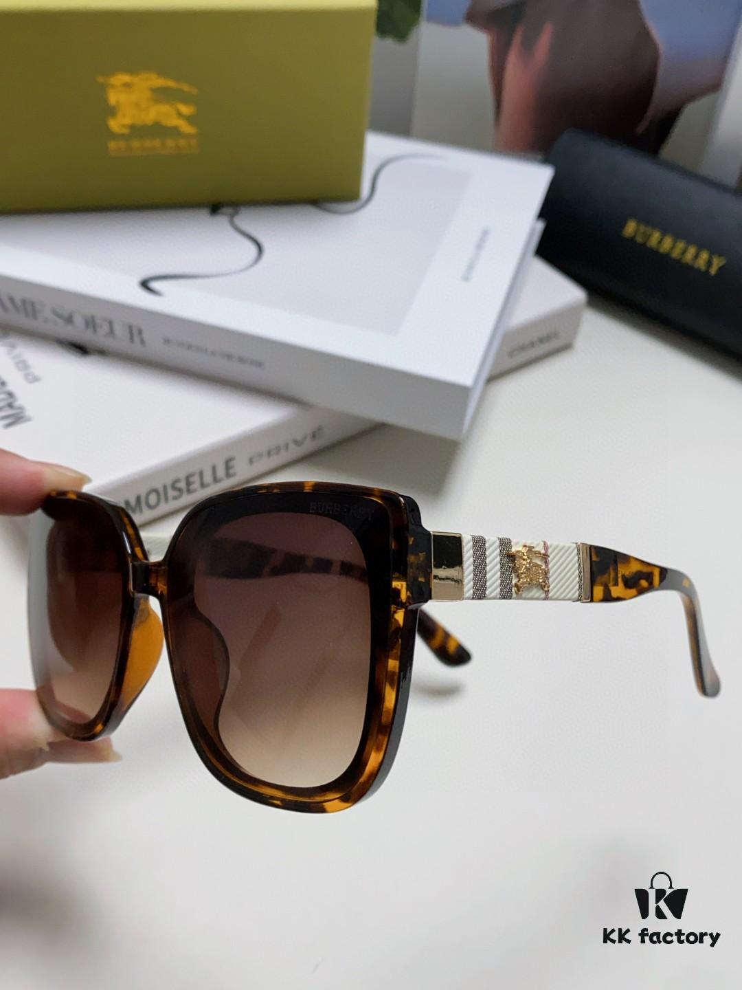 6931ad2cccd8ab3d7afa1710 Burberry 2024 New Korean-Style Oversized Wide-Leg Stylish Fast Fashion Nobility Sunglasses Unisex Celebrity-Inspired Slimming Sun Glasses War Horse 🐎 with Classic Check Pattern