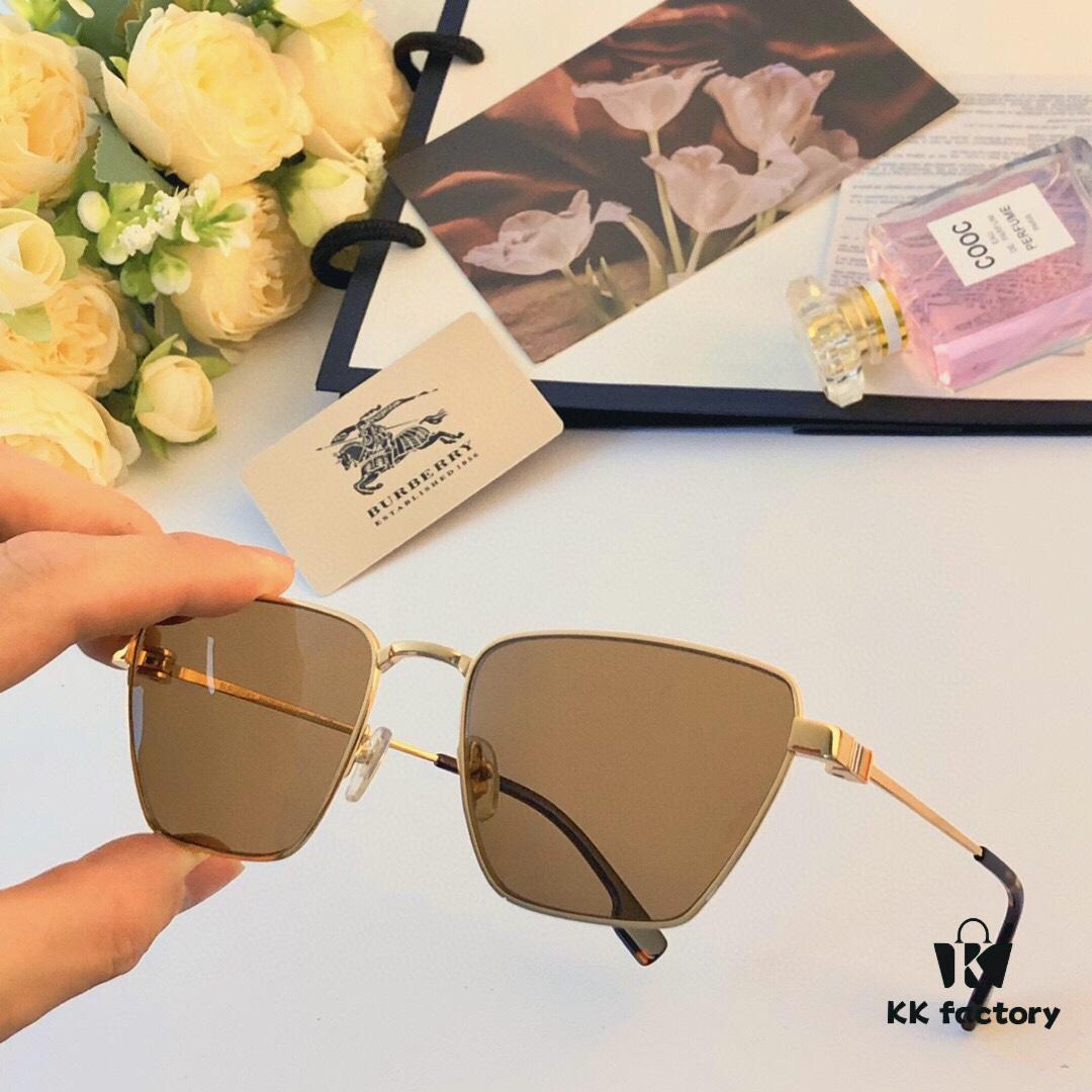 6931ad3accd8ab3d7afa17eb Burberry Women's Sunglasses 2024 New Metal Square Frame Narrow Frame UV400 Tinted Sunglasses, Same Style as Zhang Ziyi