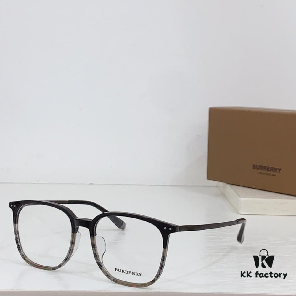 6931ad3bccd8ab3d7afa17f8 BURBERRY Sunglasses Model CH8004 Size 54-18-148