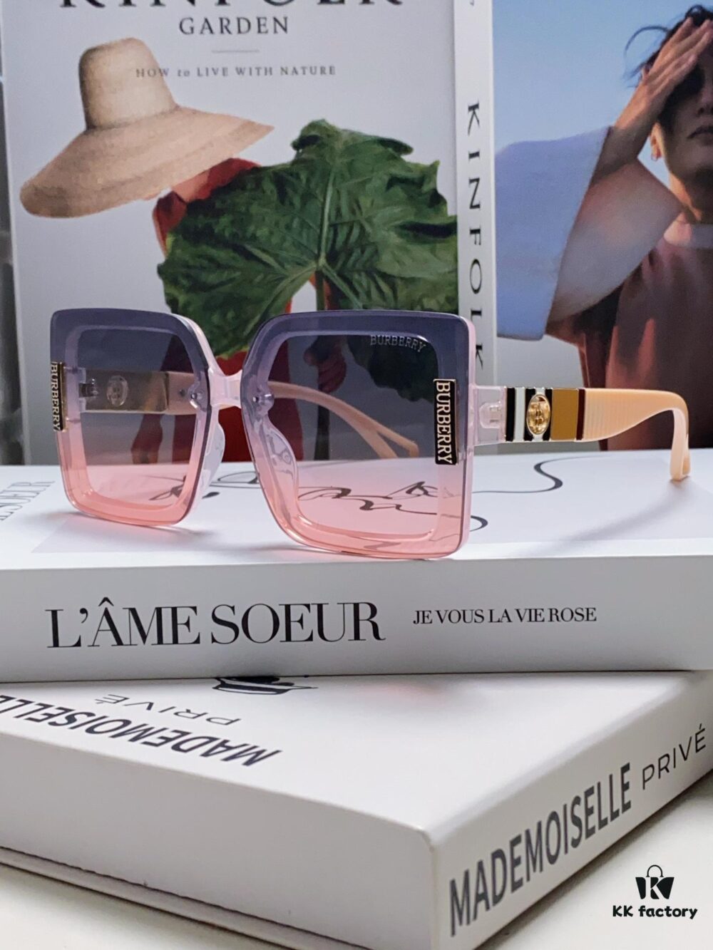 Burberry 2024 New Trendy Sunglasses for Women, Korean Style Fashion UV Protection Oversized Glasses, Slimming and Stylish for Driving, Instagram-Worthy