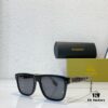 BURBERRY BE4402U Sunglasses