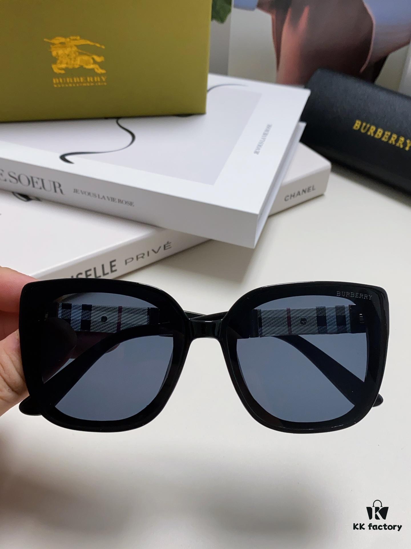 6931ad54ccd8ab3d7afa196c Burberry 2024 New Korean-Style Oversized Wide-Leg Stylish Fast-Fashion Nobility Unisex Sunglasses, Slimming Trendy Sun Glasses with Horse Logo and Classic Check Pattern