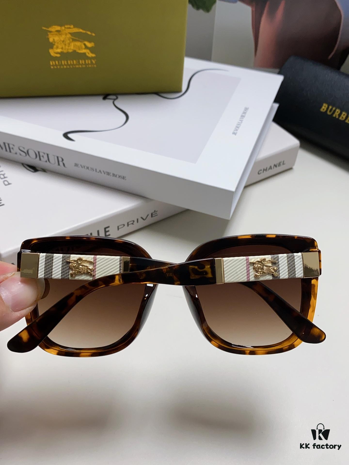6931ad55ccd8ab3d7afa1977 Burberry 2024 New Korean-Style Oversized Wide-Leg Fashionable Fast-Moving Sunglasses Unisex Celebrity-Inspired Slimming Sun Glasses with Horse Logo and Classic Check Pattern