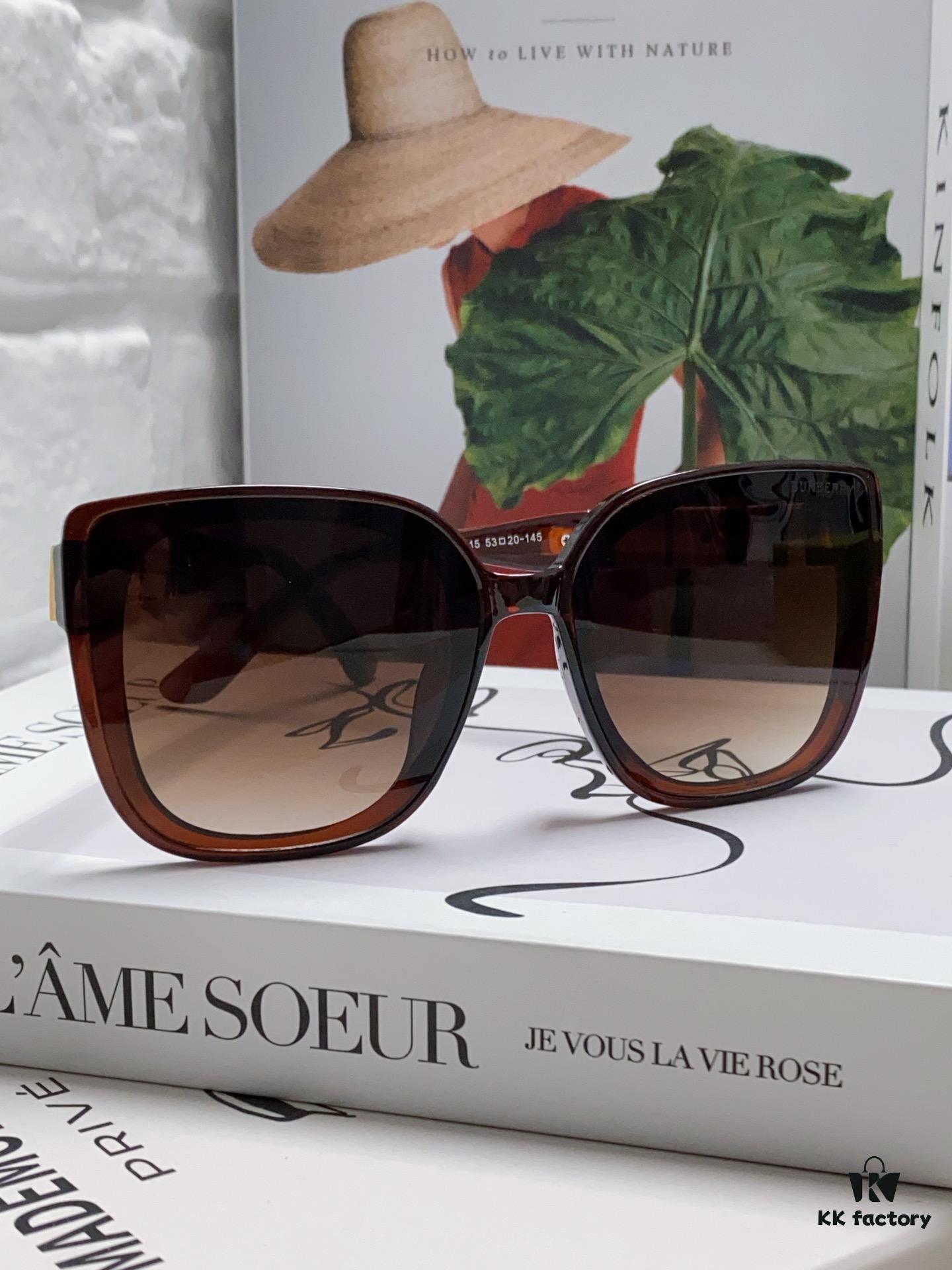 6931ad56ccd8ab3d7afa1986 Burberry 2024 New Korean-Style Oversized Wide-Leg Stylish Fast-Fashion Sunglasses Unisex Celebrity-Inspired Slimming Sun Glasses with Horse Logo and Classic Check Pattern