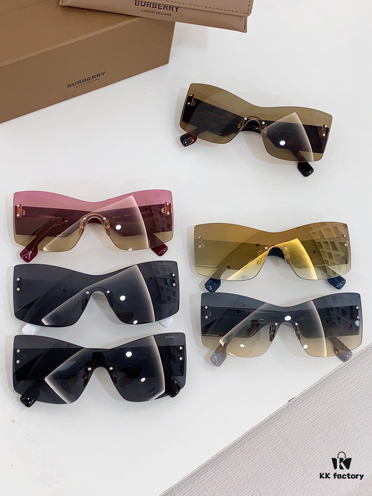 BURBERRY BE3137 Sunglasses