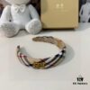 6931ad67ccd8ab3d7afa1a85 BURBERRY (Burberry) Latest Hair Hoop - Specially Paired with Counter Packaging