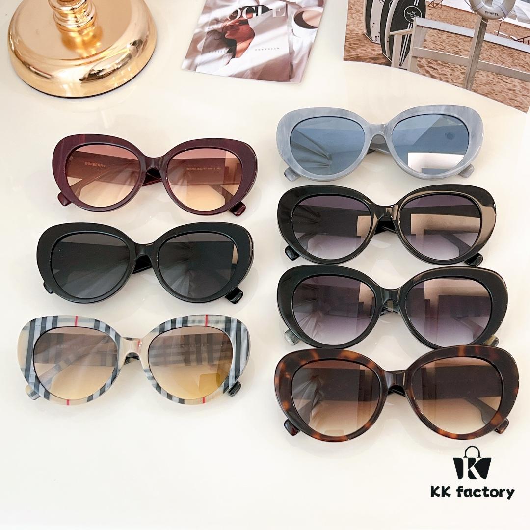 BURBERRY BE4298 Sunglasses