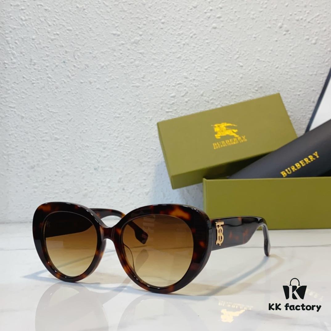 BURBERRY BE4298 Sunglasses
