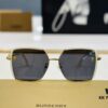 6931ad6cccd8ab3d7afa1ac4 Trendy Burberry BE3128 Model – A Must-Have Accessory! Authentic TB Logo Design, Effortlessly Stylish. Size: 57□15-145