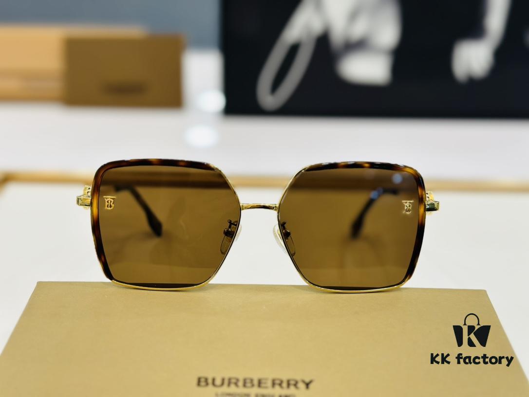 6931ad6cccd8ab3d7afa1ac7 Trendy Burberry BE3128 Model – A Must-Have Accessory! Authentic TB Logo Design, Effortlessly Stylish. Size: 57□15-145