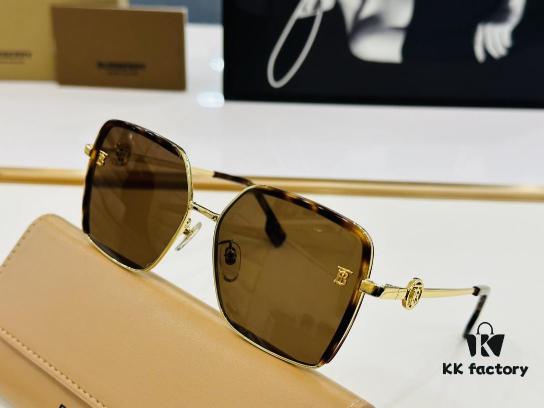 6931ad6cccd8ab3d7afa1ace Trendy Burberry BE3128 Model – A Must-Have Accessory! TB Logo Design Makes It Instantly Stylish. Perfect for Any Outfit. Size: 57□15-145