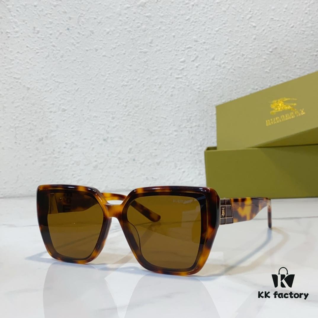6931ad71ccd8ab3d7afa1b14 140 BURBERRY MOD: BE5392 Size: 61-15-145 Sunglasses