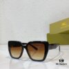 6931ad71ccd8ab3d7afa1b16 140 BURBERRY MOD: BE5392 Size: 61-15-145 Sunglasses