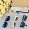 6931ad72ccd8ab3d7afa1b2f Burberry New Square-Frame Small Sunglasses, Fashionable and Versatile Trendy Glasses from Europe and America