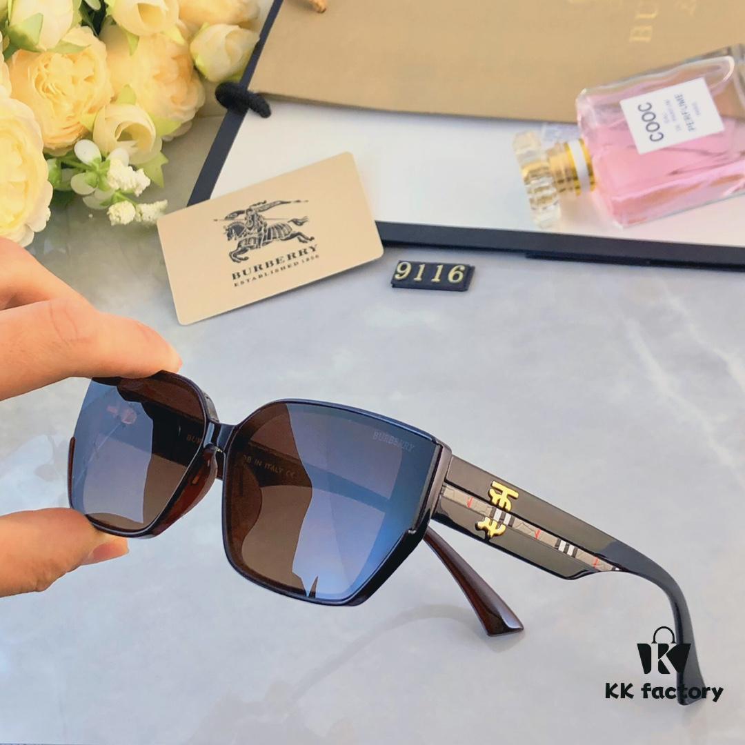 6931ad73ccd8ab3d7afa1b32 Burberry New Square-Frame Small Sunglasses, Fashionable and Versatile Trendy Glasses from Europe and America