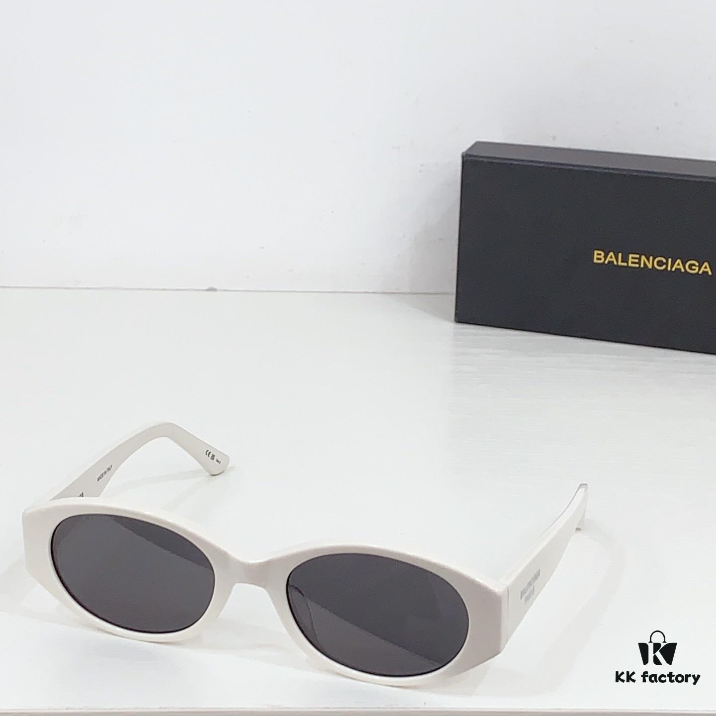 135 BALENCIAGA MOD: BB0369 SIZE: 55□20-145 Sunglasses