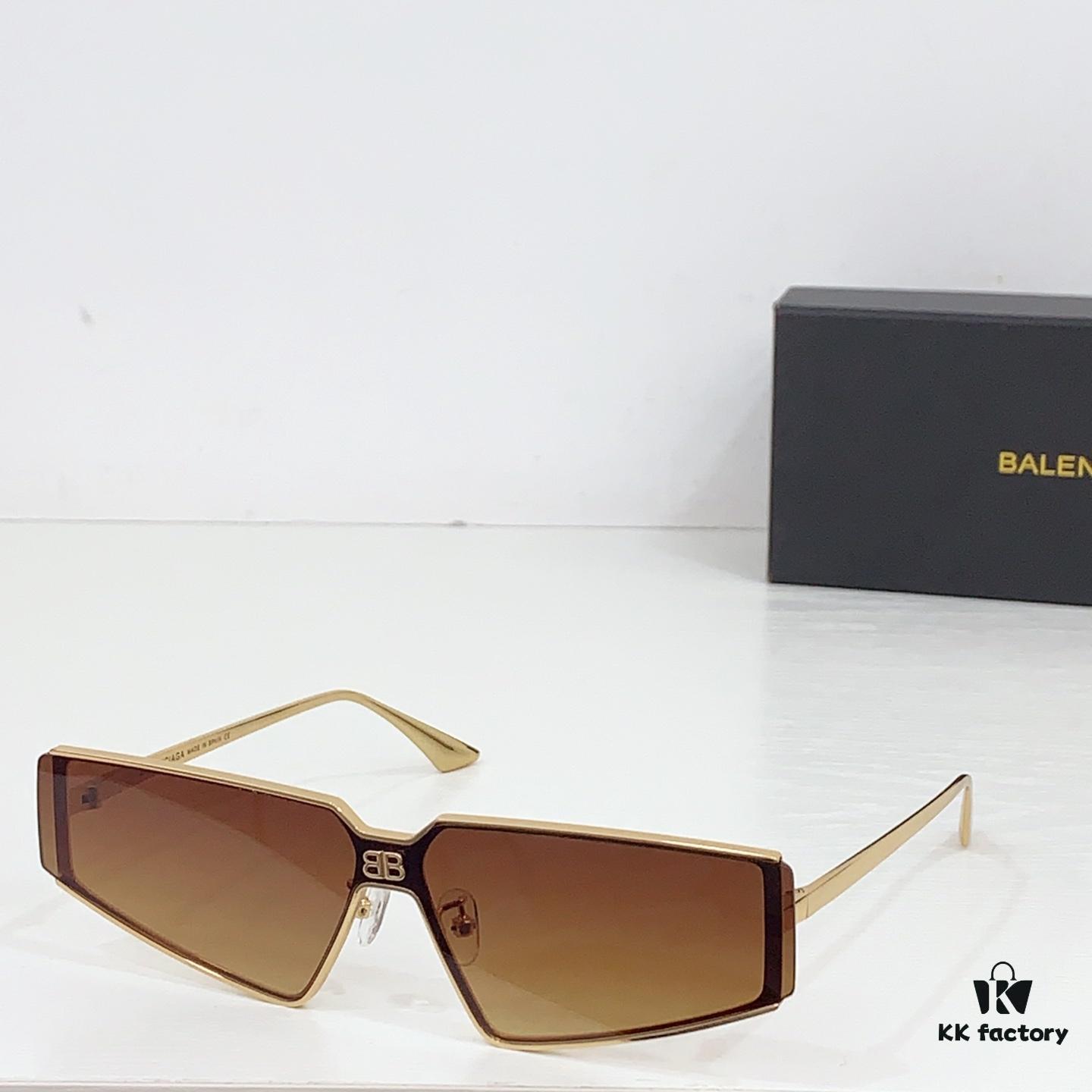 6931ad7cccd8ab3d7afa1bc2 135 BALENCIAGA MOD: BB0192S Size: 62-13 145 Sunglasses
