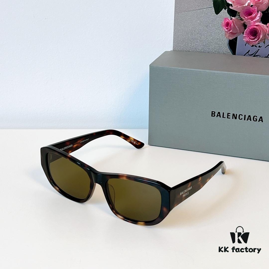 6931ad7fccd8ab3d7afa1beb BALENCIAGA Sunglasses Model BB0365S Size 57 17-145