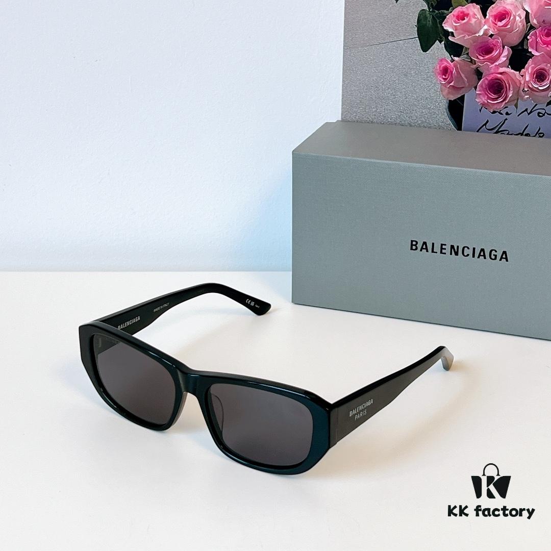 6931ad7fccd8ab3d7afa1bed BALENCIAGA Sunglasses Model BB0365S Size 57 17-145
