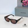 6931ad7fccd8ab3d7afa1bee BALENCIAGA Sunglasses Model BB0365S Size 57 17-145